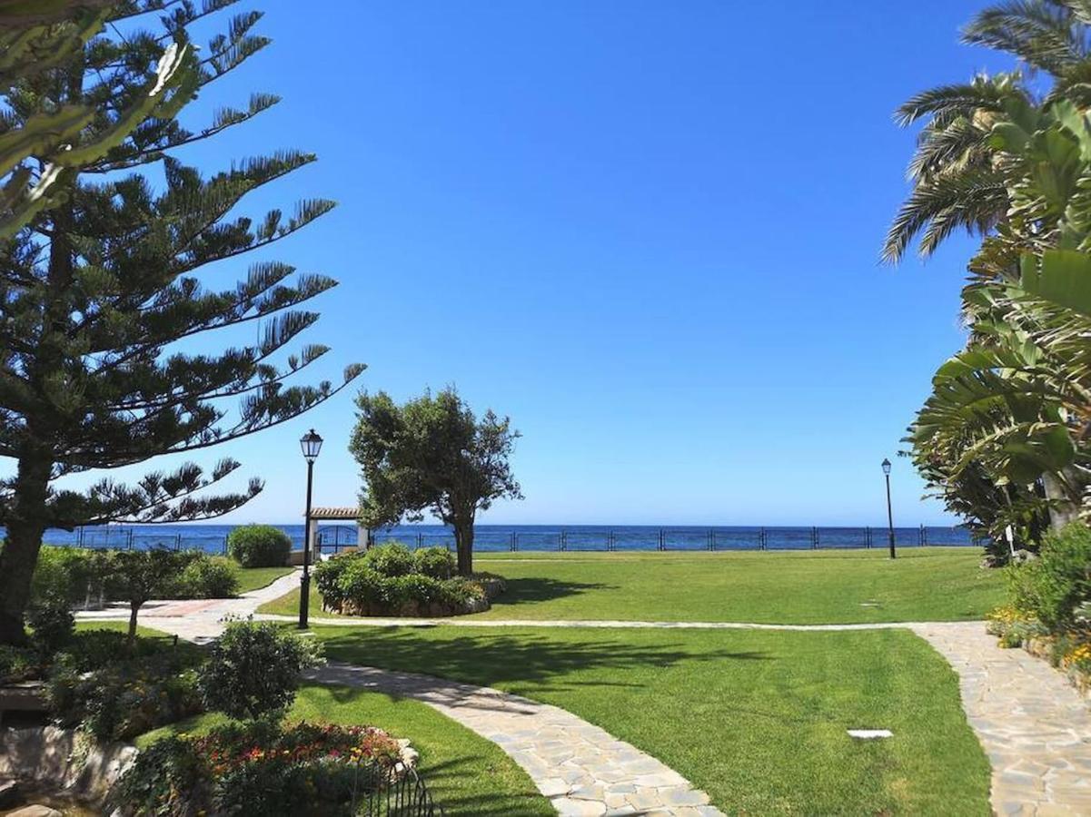 Con Vistas Al Mar En Apartamento Marbella