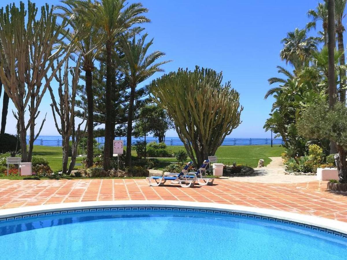 Apartamento Amazing 3bedroom Flat With Seafront Views & Pool By Sharingco